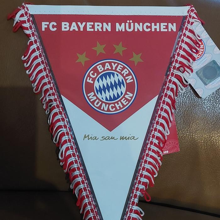 Gambar bayern munchen FC Souvenir Football dari Venesia 99 undefined Tokopedia