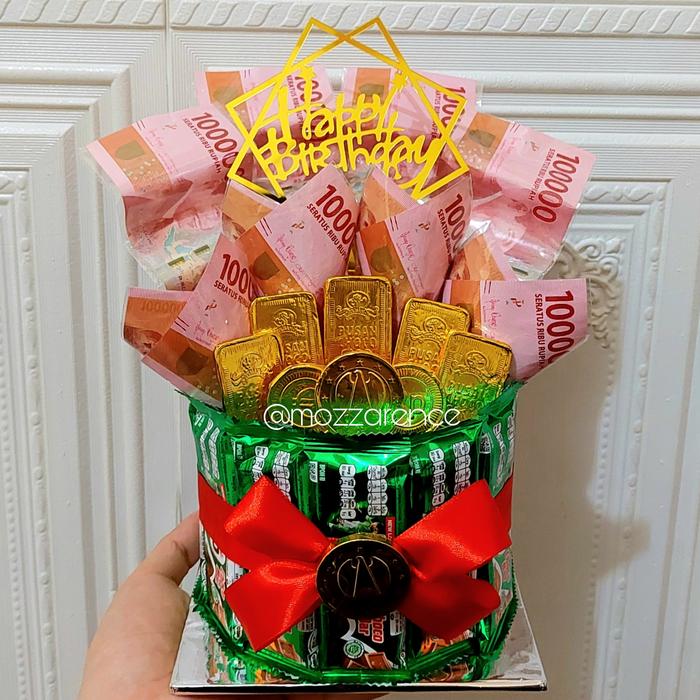 Gambar KUE ULANG TAHUN | SNACK CAKE| MILO CHOCO BAR| KITKAT MONEY CAKE - hijau isi milo dari Mozzarenceid undefined Tokopedia