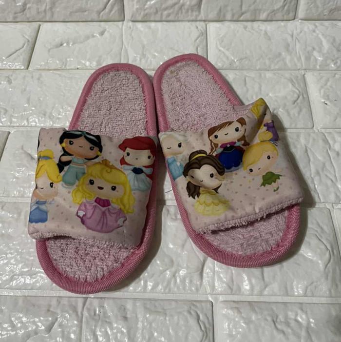 Gambar Sendal Rumah Anak Princess Sum (34) dari Alex Cellular Kutabumi (pasar kemis) undefined Tokopedia