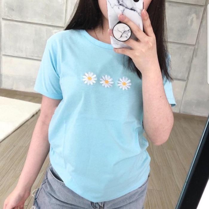 Gambar Kaos Wanita Sun Flower Bordir / Tshirt Wanita Sun Flower Bordir Korea - Biru Muda dari Cahaya Agung Pratama undefined Tokopedia