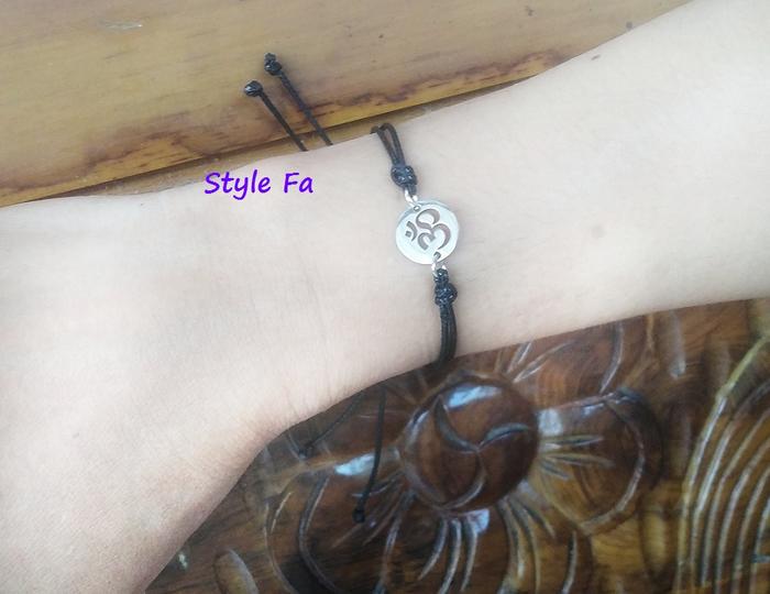 Gambar Gelang Omkara Simbol Hindu Cotton Cord Waxed Handmade Bracelets dari Style Fa undefined Tokopedia
