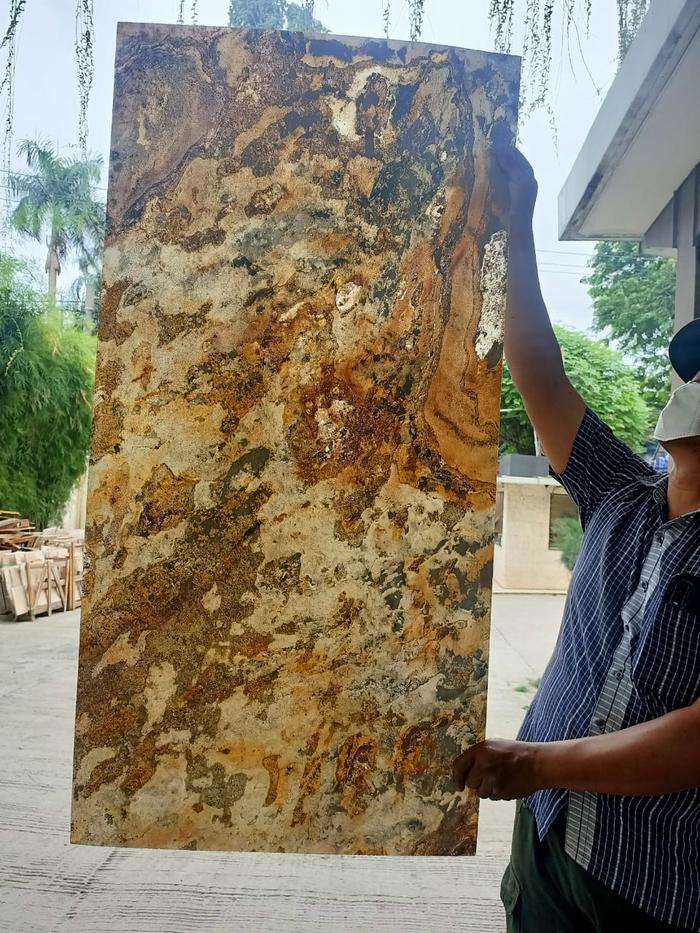 Gambar KulitBatu-IndianAutum - 61 x 122 dari Markas Bangunan undefined Tokopedia