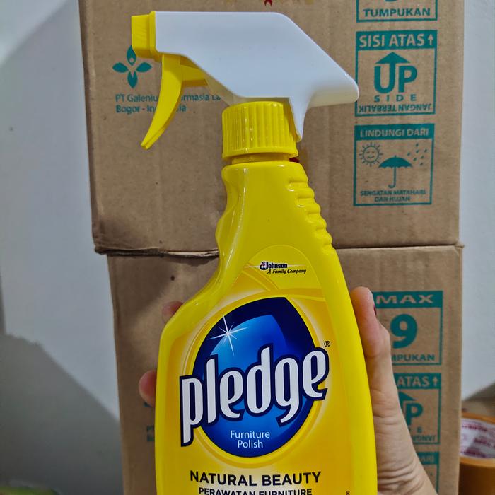 Gambar PLEDGE FURNITURE POLISH NATURAL BEAUTY LEMON REFILL 450ML - lemon pump dari Yogieyo undefined Tokopedia