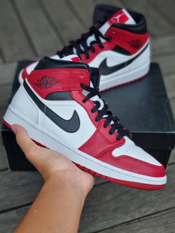 White Toe J1 Mid Chicago Air Jordan Mid 