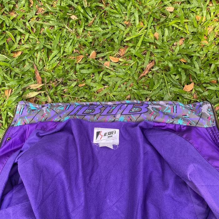 Gambar preloved jaket color block snowboard vintage dari Thriftthinkinn undefined Tokopedia