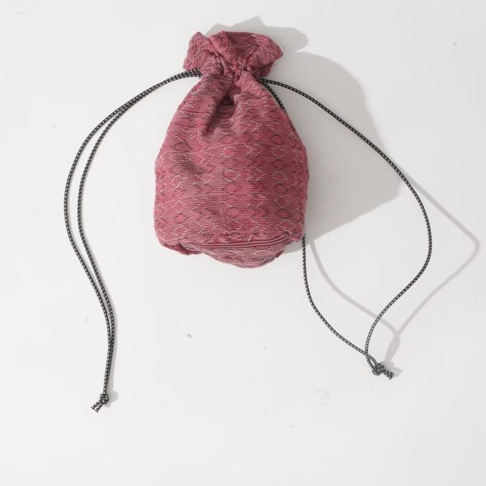 Gambar Candy Pouch Ikat - pink dari Manikan undefined Tokopedia