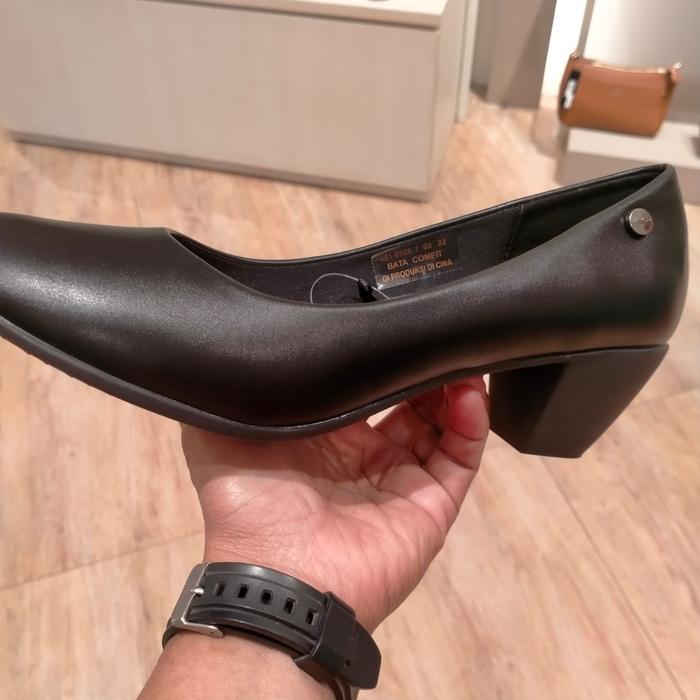 Gambar sepatu pantofel wanita bata new collection - Hitam dari Mila sport fasion undefined Tokopedia