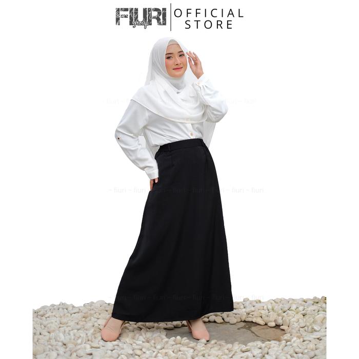 Gambar Rok Hitam Polos A Tanpa Belahan - Rok Kerja Ospek Rok Pelatihan Wanita - Hitam, S dari FIURI GROUP undefined Tokopedia