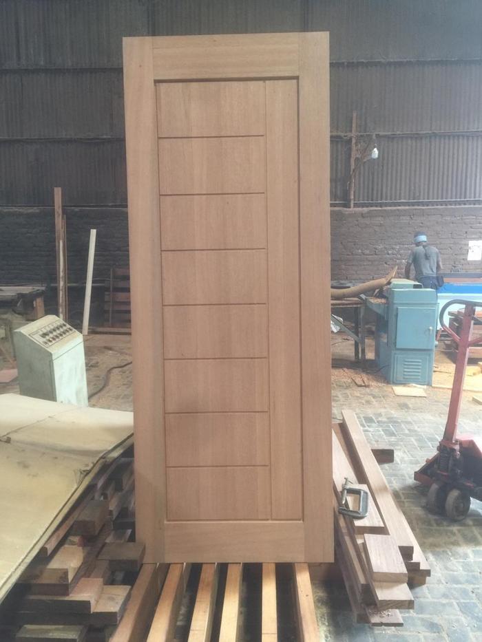 Gambar PINTU KAYU SOLID MERANTI MINIMALIS PANEL TEBAL - MOTIF E dari Asli Kayu undefined Tokopedia