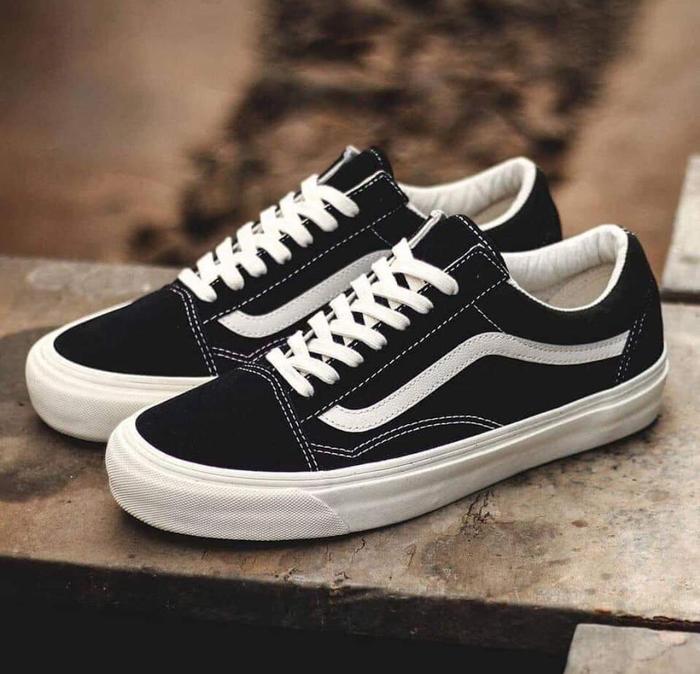 Jual SEPATU VANS OLD SKOOL OG BLACK WHITE VANS PERIA VANS WANITA