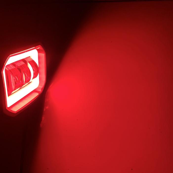 Gambar Lampu Daymaker Mini Kotak 3 Mata 60watt HJG - Day Maker - MERAH KOTAK dari varianACC89 undefined Tokopedia