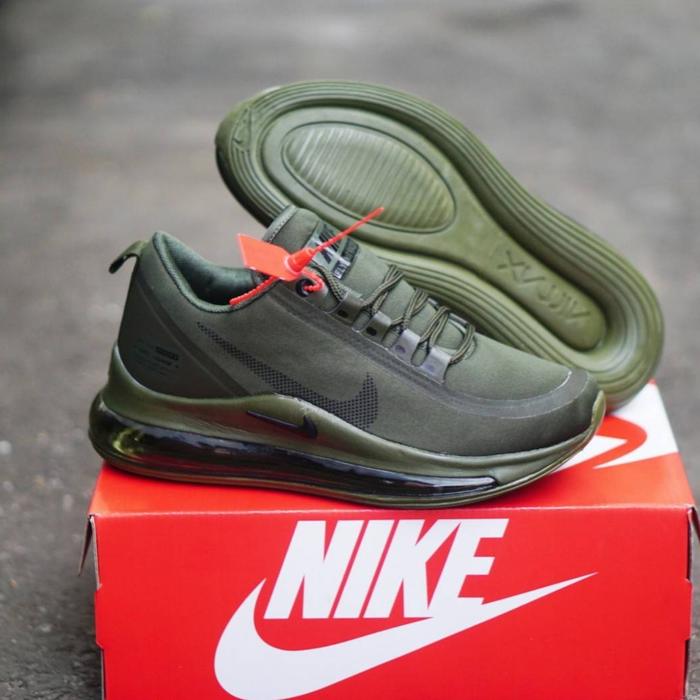 nike airmax 720 utility