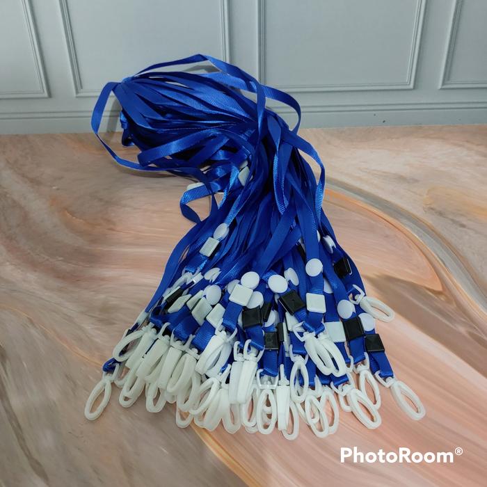 Gambar Tali Id Card 1 cm Tali Id Nametag 1 cm Polos Gantungan Id Card 1 cm - Biru dari Kontener Id Card Store undefined Tokopedia