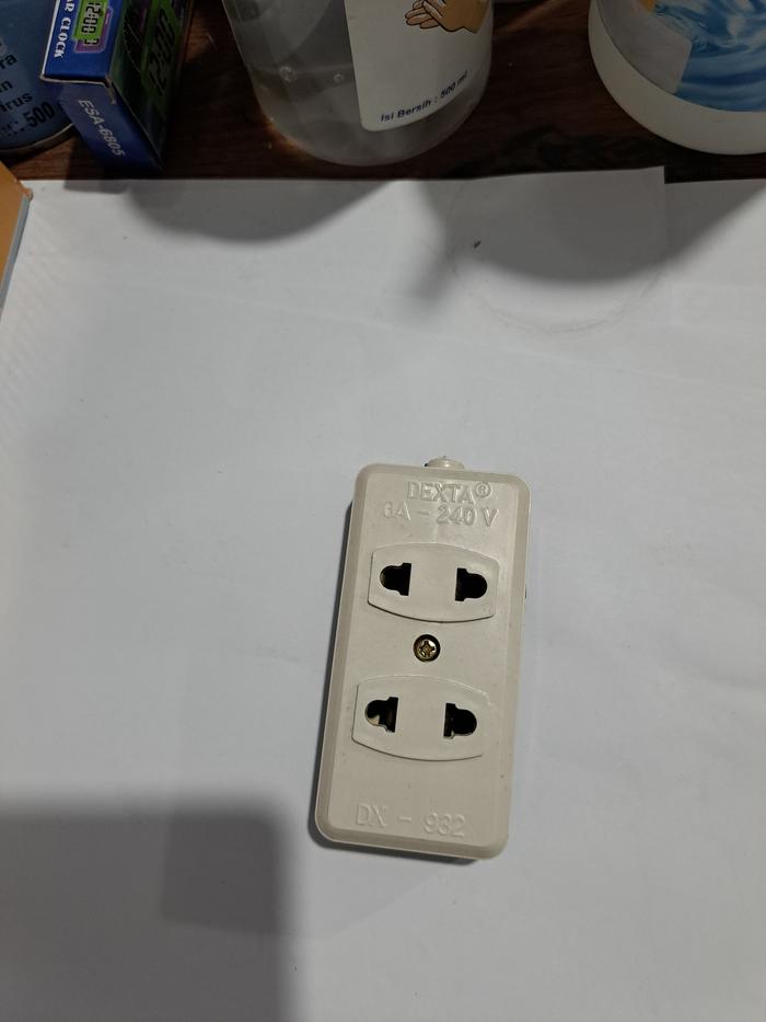 Gambar STOP KONTAK GEPENG DEXTA Lubang 2,3,4,5 - Lubang 2 dari Jireh Silicone Spray undefined Tokopedia