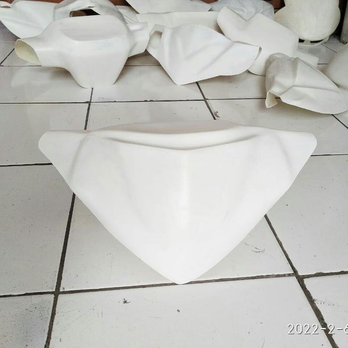 Gambar Jual Macam Macam Batok Buta Z1,Nuovo,Fu injek,F1,Satria Hiu dll - mx king, putih dari otomotif50 undefined Tokopedia