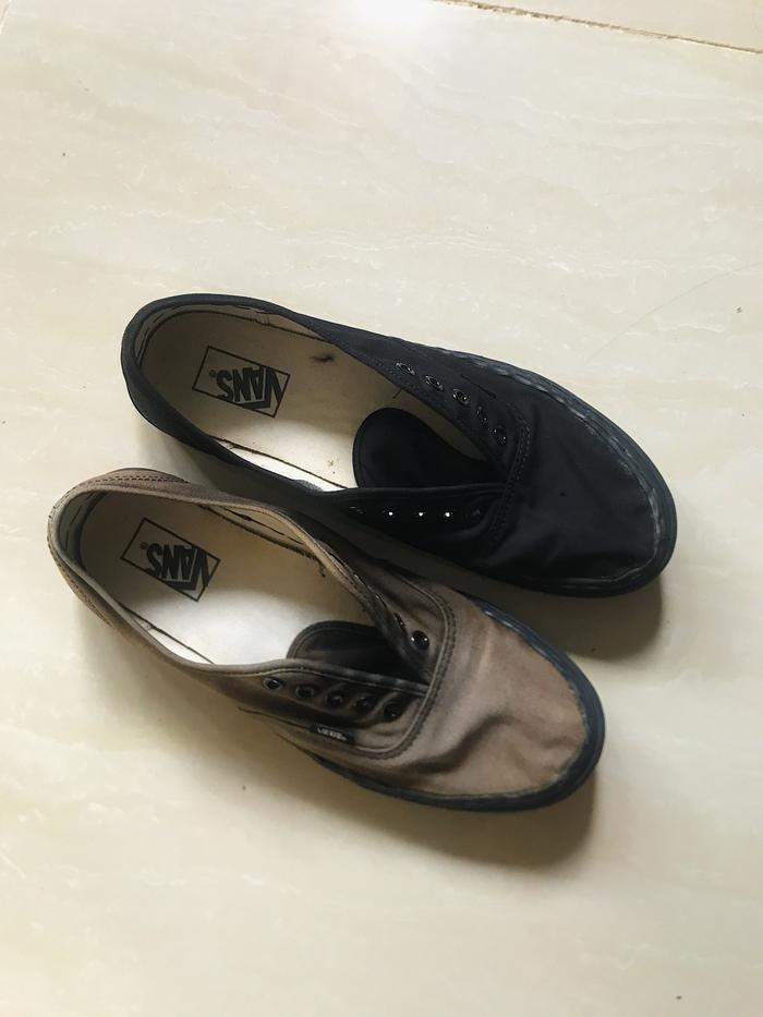 Gambar CAT SEPATU BY CUCIALASKAKI - Hitam dari cucialaskaki undefined Tokopedia