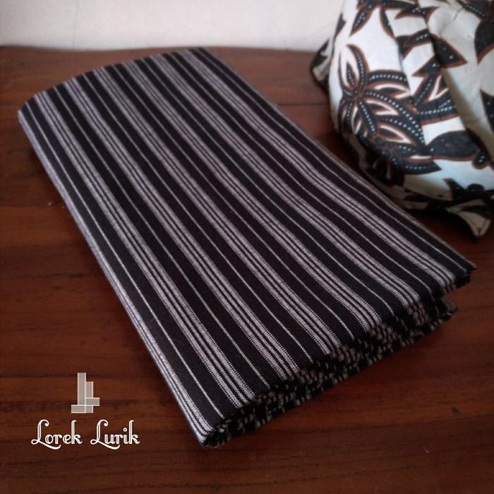 Gambar Kain Lurik Hitam Klasik / Lurik Jogja Hitam / Lurik Bahan Baju Adat dari Lorek Lurik undefined Tokopedia