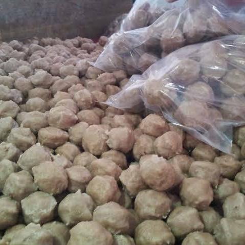 Gambar Bakso pentol isi 200 biji kombinasi daging dan ayam dari CAIPIRINHA undefined Tokopedia