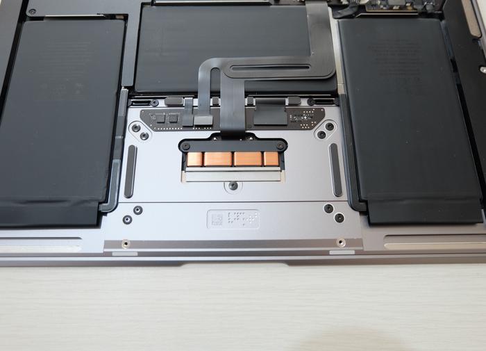 充電98回】Macbook Air 2015 Core i7 RAM8GB 箱（Jual Battery Baterai 