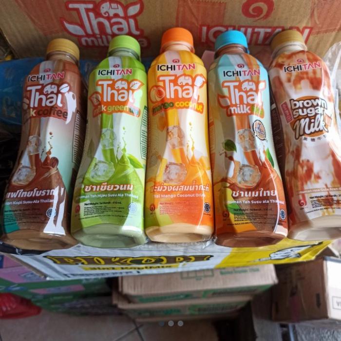 Gambar Minuman Botol Ichitan Milk Tea 310ml - Milk Coffee dari Javalovelly1 undefined Tokopedia