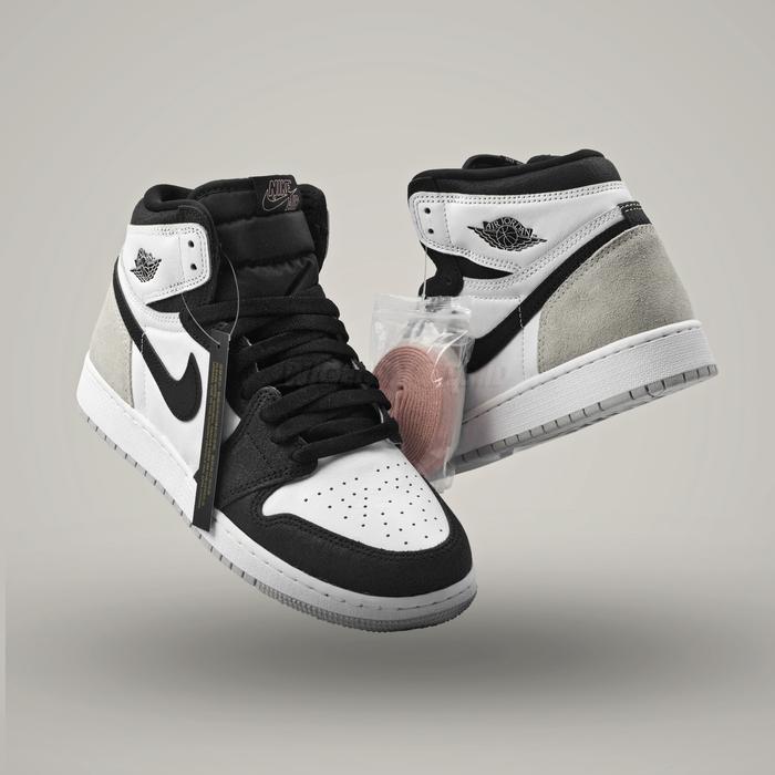 Gambar Nike Air Jordan 1 High Stage Haze (100% authentic) - Other size ask dari Wigenshoes Official undefined Tokopedia