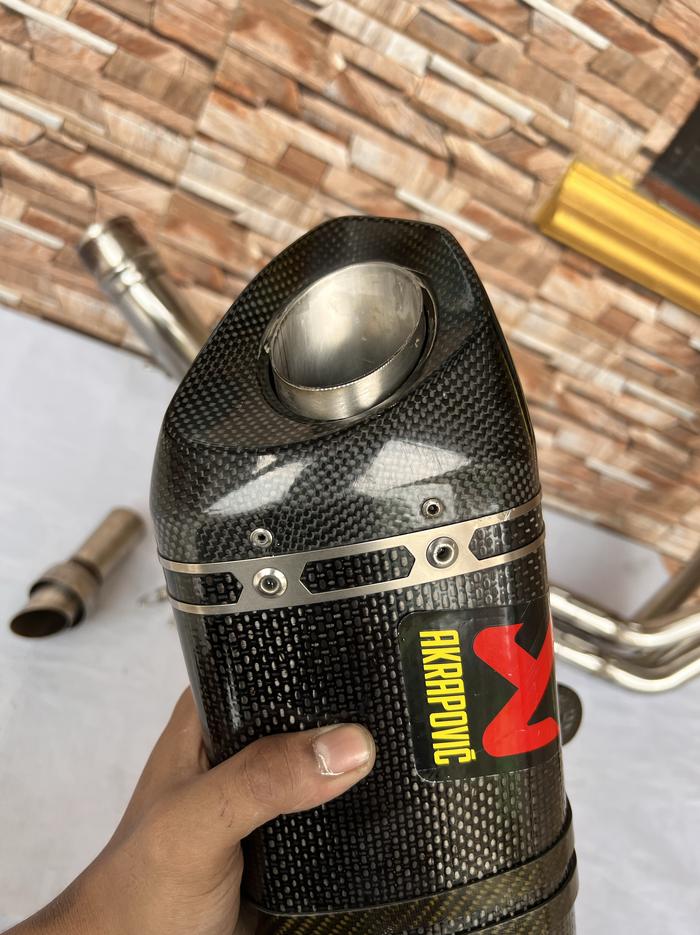 カズプロ Akrapovic Slovenia Carbon Exhaust FullSystem Kawasaki ZX25R