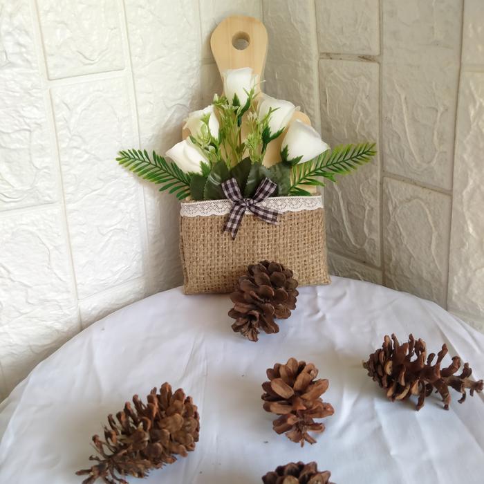 Gambar hiasan dinding bunga telenan dekorasi ruang tamu - Putih dari Shanum florist undefined Tokopedia