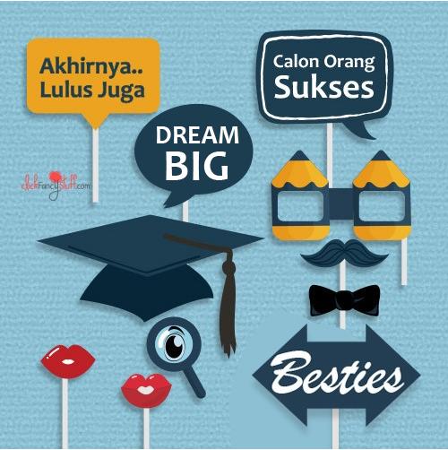 Gambar photobooth props / properti / aksesoris foto wisuda / graduation dari ClickFancyStuff undefined Tokopedia