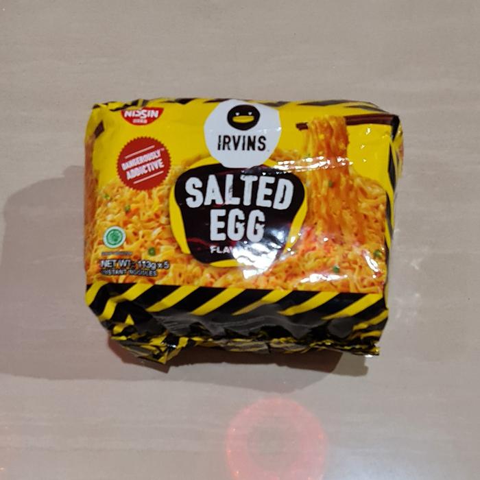 Gambar Mi Instant Nissin Irvins Salted Egg Instant Noodles 5 x 113 Gram dari Tokcau undefined Tokopedia