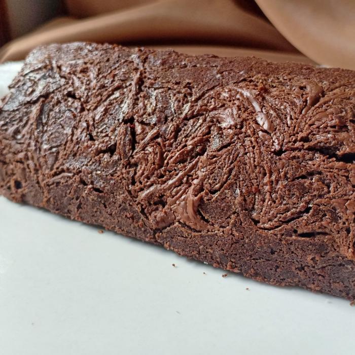 Gambar Brownies Panggang Original Coklat (20x10) - Nutella dari KuenyaRin undefined Tokopedia