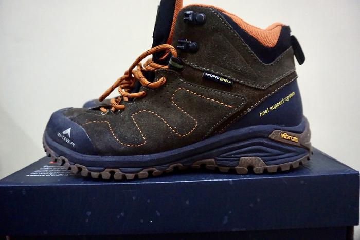 Gambar sepatu eiger cypress / Sepatu Outdoor dan Hiking - Olive, 38 dari havistore_id undefined Tokopedia