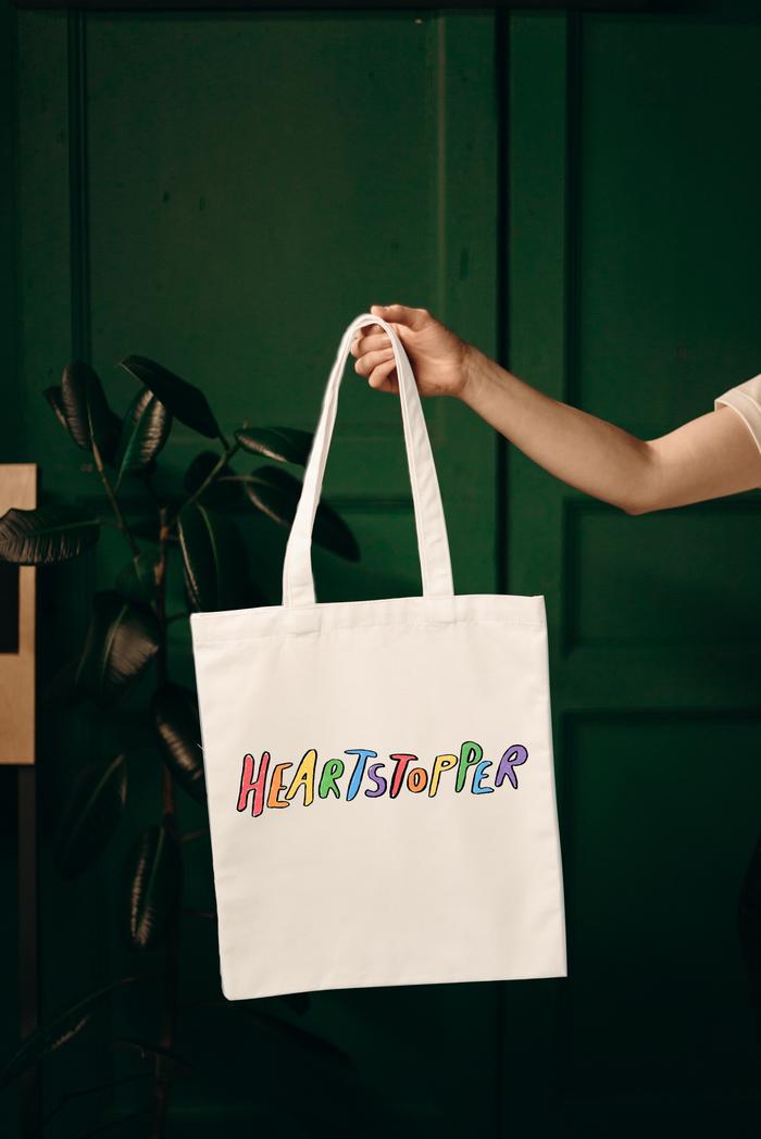 Gambar Heartstopper Totebag Aesthetic - Heartstopper Netflix Tote Bag Canvas - Logo dari Goodhumansid undefined Tokopedia