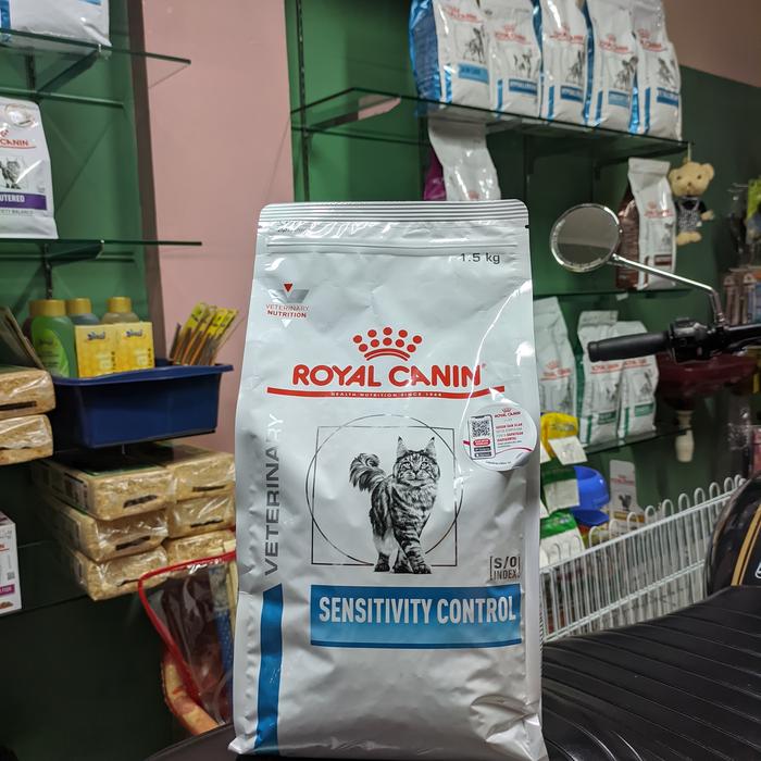 Gambar Royal Canin Vet Sensitivity Control Cat - 1.5Kg - Makanan Kucing dari Vet Care Ariel undefined Tokopedia