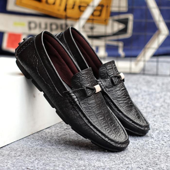 Gambar Sepatu Kulit Asli Pria Elegant Mewah Slip On Pesta Casual Formal Kerja - Hitam, 39 dari nyekermen undefined Tokopedia