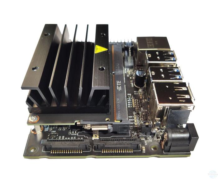 NVIDIA Jetson Nano 開発キット B01 RAM 4GB NVIDIA Jetson Nano Dev