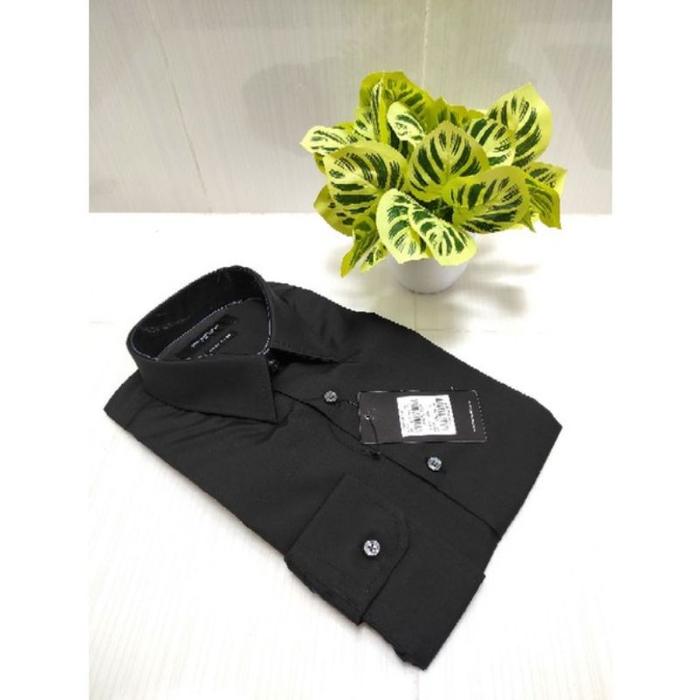 Gambar SALE THE EXECUTIVE KEMEJA HITAM LENGAN PANJANG SLIM FIT IDR 279900 - Hitam, 16.5 dari SMSTORE23 undefined Tokopedia