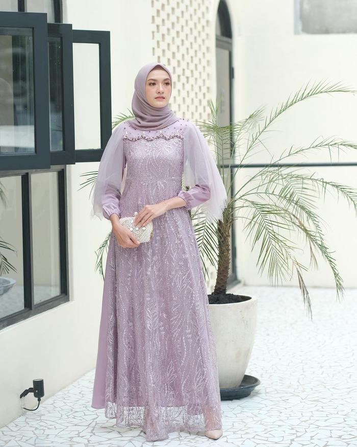 Gambar Gamis Luna Dress Tile Brokat Gaun Pesta Maxi Baju Kondangan wanita - Lilac, XXL dari A.M Fashion.id undefined Tokopedia