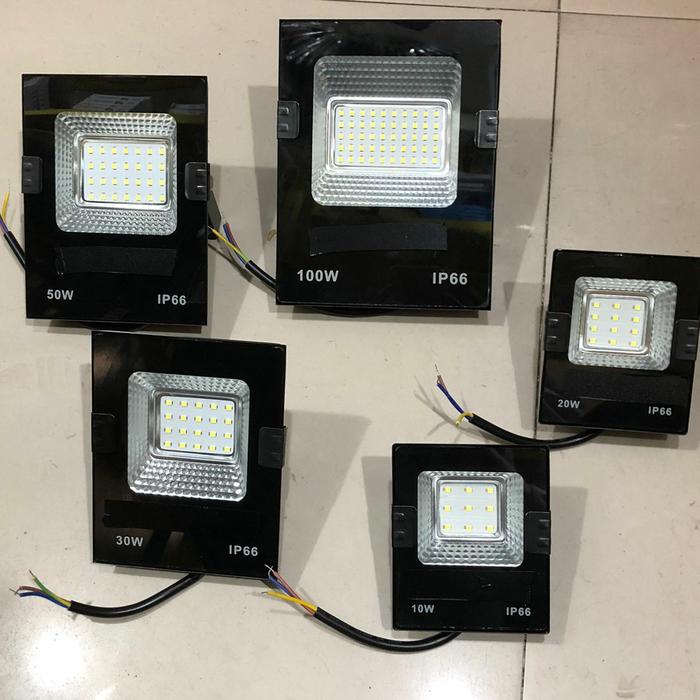Gambar Lampu jalan led 10w 20w 30w 50w 100w sorot tembak garden taman outdoor dari eco led lighting undefined Tokopedia