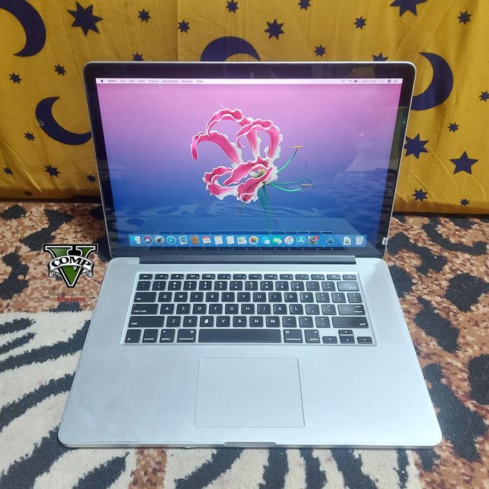 MacBook Pro 2015 15inch i7 16GB SSD1T