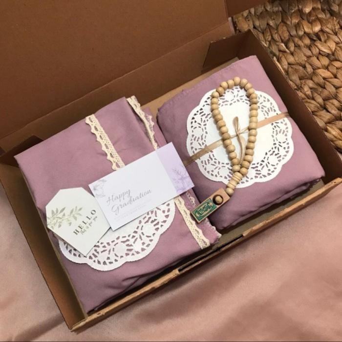 Gambar Hampers mukena Travelling murah katun premium - taro dari jilan collection undefined Tokopedia