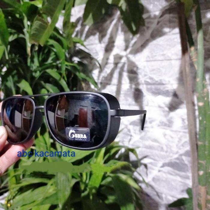 Gambar kacamata iron man tony stark - Hitam dari ABC kacamata undefined Tokopedia