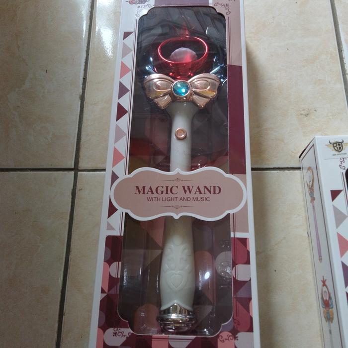 Gambar tongkat peri magic wand with light and music - Putih dari Taqy Toys undefined Tokopedia