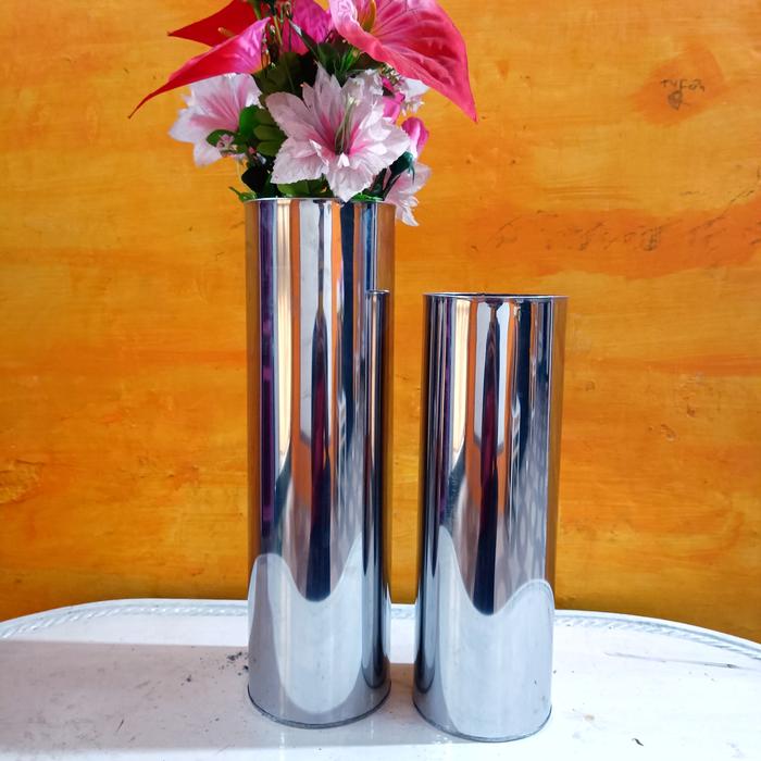 Gambar Vas Bunga Hias / Pot Bunga Dekorasi Stainless Anti Karat - Stainless, Tinggi 40 cm dari Pengerajin Vas undefined Tokopedia