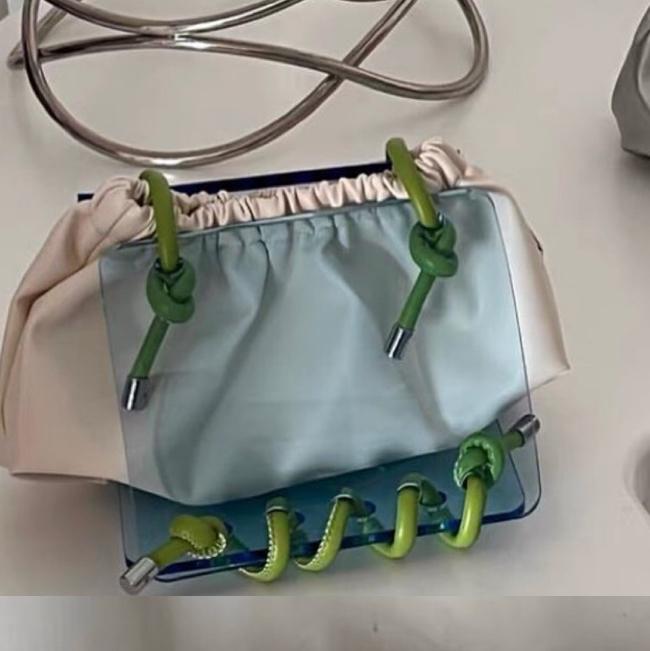 Gambar Multi use Tissue Box - Blue-Green dari Good Get Home undefined Tokopedia