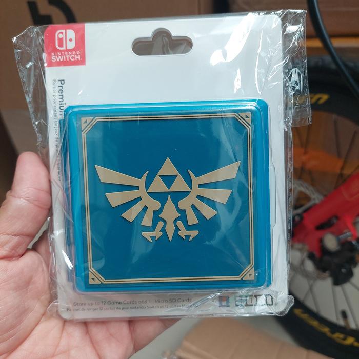 Gambar Nintendo switch premium game card case / tempat cartridge game 12 slot - Hylian crest dari jayasakti shops undefined Tokopedia