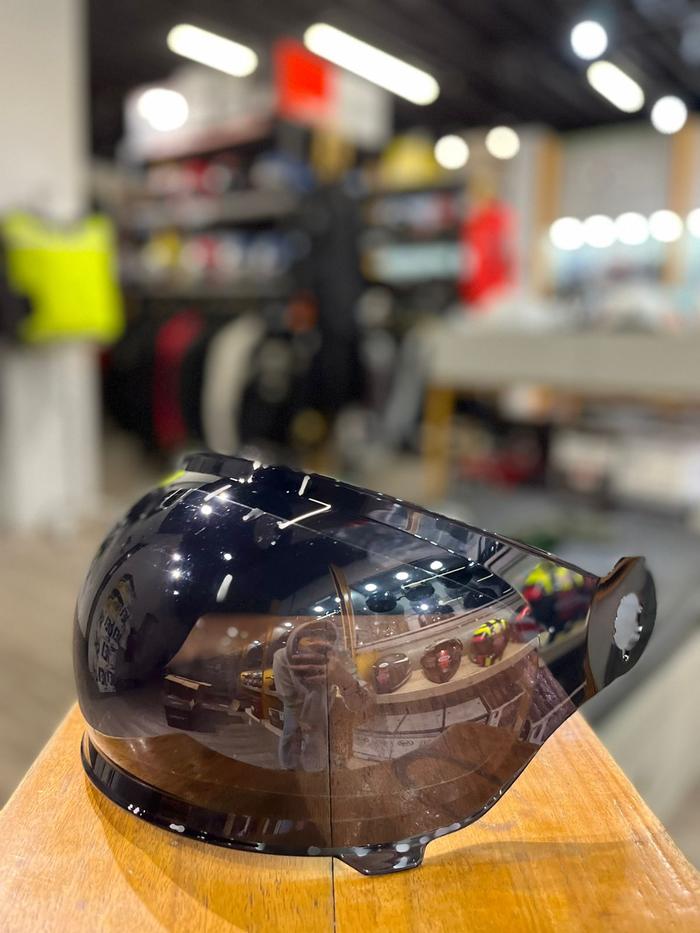 Gambar VISOR TORC T1 FLAT , BUBBLE | ORIGINAL TORC - bubble dark dari GARAGE 57 undefined Tokopedia