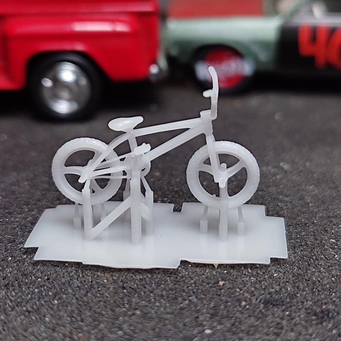 Gambar Sepeda BMX Velg Bintang Skala 1/64 - Aksesoris Diorama Diecast HW Mbx - No Paint dari ArtfanDesign undefined Tokopedia