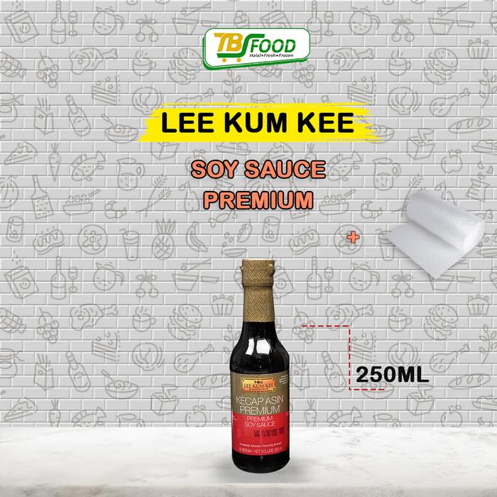 Gambar LEE KUM KEE Dark Soy Sauce, Soy Sauce, Premium Soy Sauce Halal - PremiumSoy250ml dari Tanbassafood undefined Tokopedia