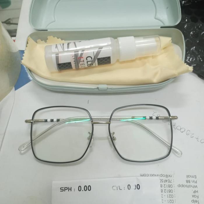 Gambar kacamata cewek kotak gede terbaru minus, silinder&plus free lensa - hitam silver, photocromic dari optik 96 undefined Tokopedia