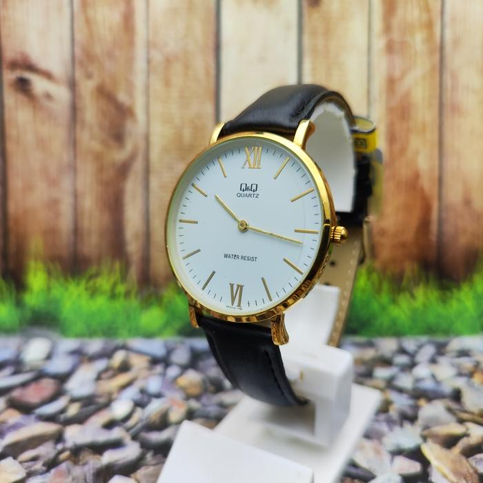Gambar Jam Tangan Pria Q&Q QQ QnQ Analog Strap Kulit Hitam Q974J301Y Original - Q974J121Y dari Ogytashop undefined Tokopedia